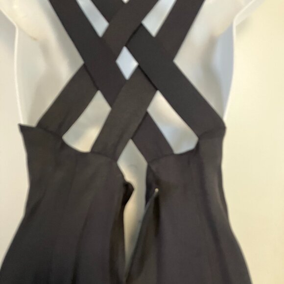 Clever "Little Black Dress" with Cross Straps on Back Size M - Picture 4 of 6